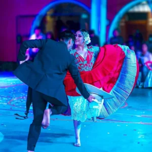 Festidanza secundaria colegio María de las Mercedes