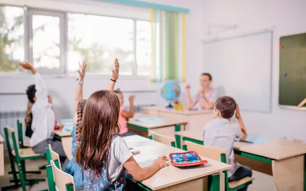 Desafíos y barreras para implementar la innovación educativa