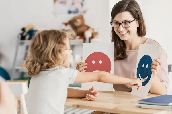 Cómo favorecer el desarrollo emocional infantil