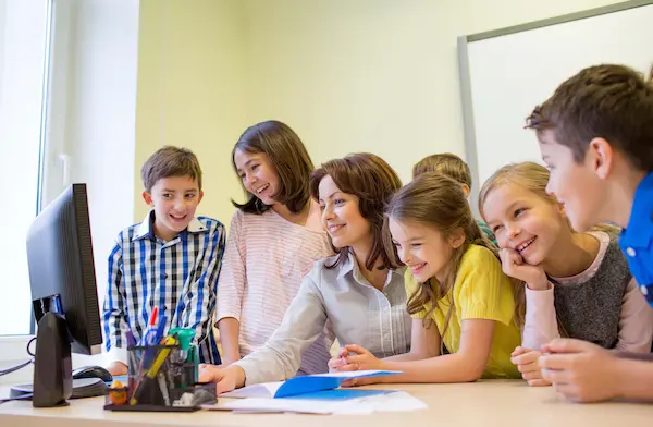 La importancia de la retroalimentación positiva para motivar a los estudiantes