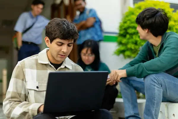las mejores IA para estudiantes están cambiando la forma de aprender