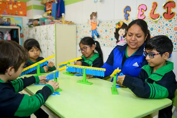 Diferencia entre tutoría escolar y refuerzo escolar