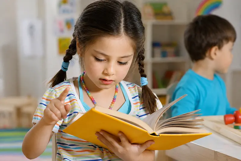 Consejos para fomentar la lectura en niños y adolescentes